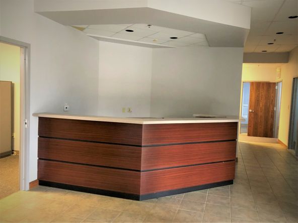 Building 5: 4435 Aicholtz Rd, Cincinnati, OH 45245